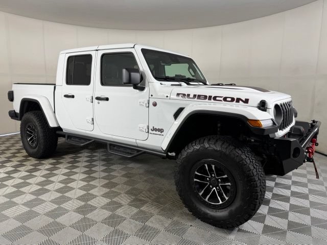 Used 2025 Jeep Gladiator Rubicon AWD/4WD image 10