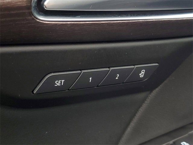 Used 2021 Buick Envision Avenir w/ Technology Package II image 15