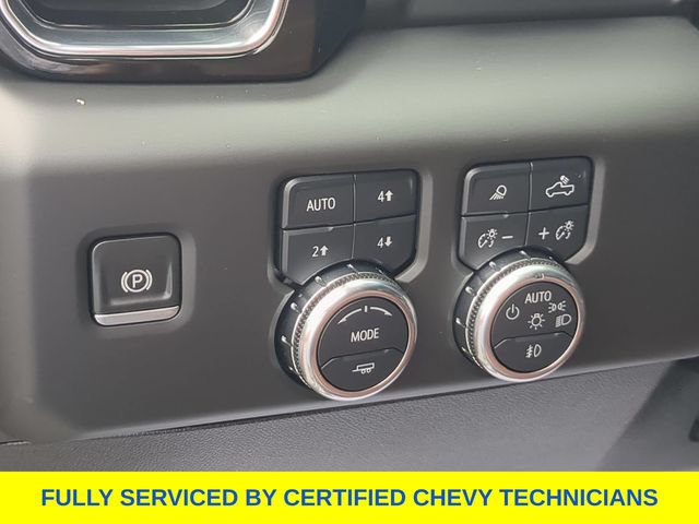 Used 2025 GMC Sierra 2500 Denali Ultimate AWD/4WD image 26