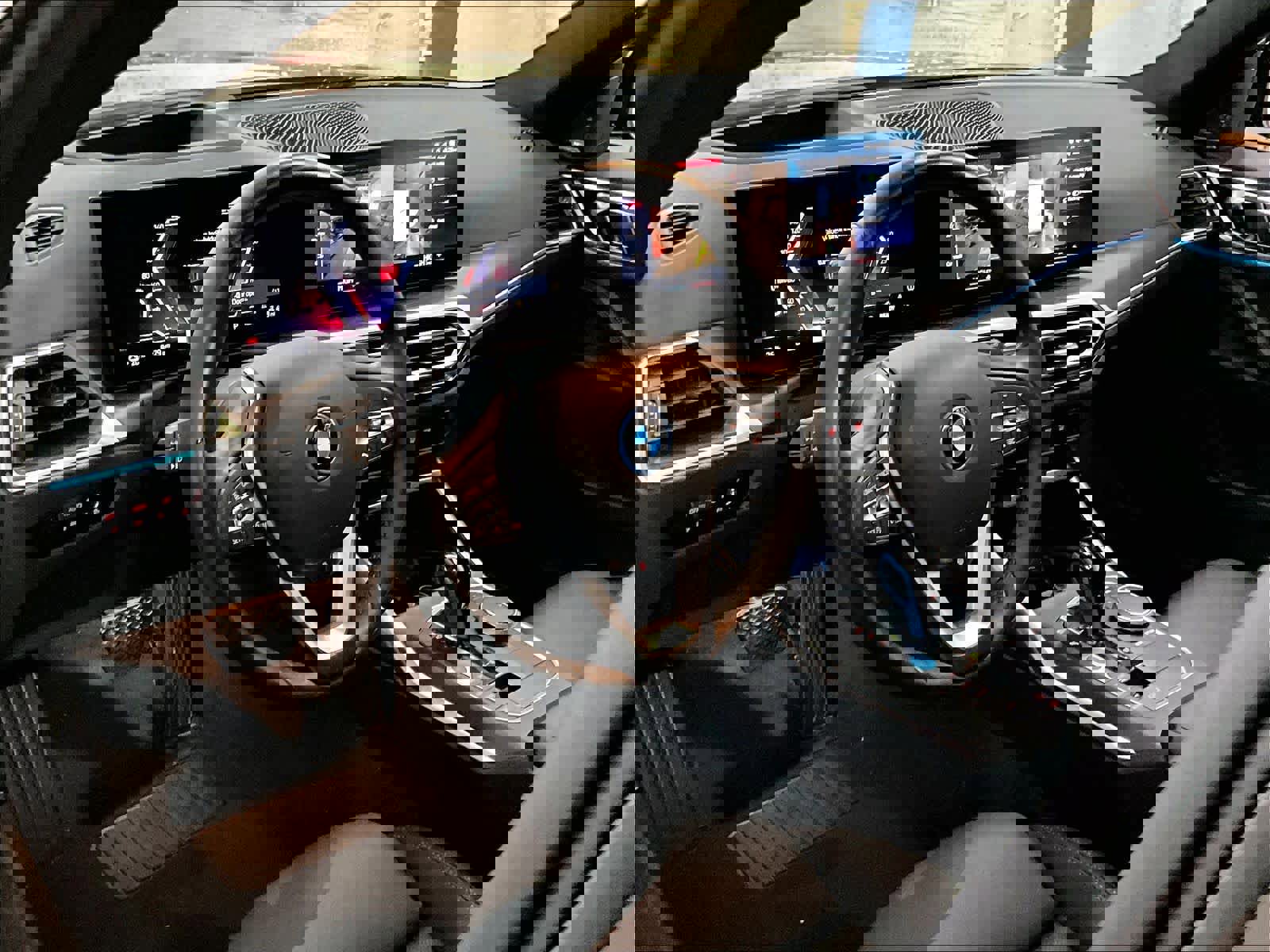 Used 2023 BMW i4 eDrive35 w/ Premium Package image 15