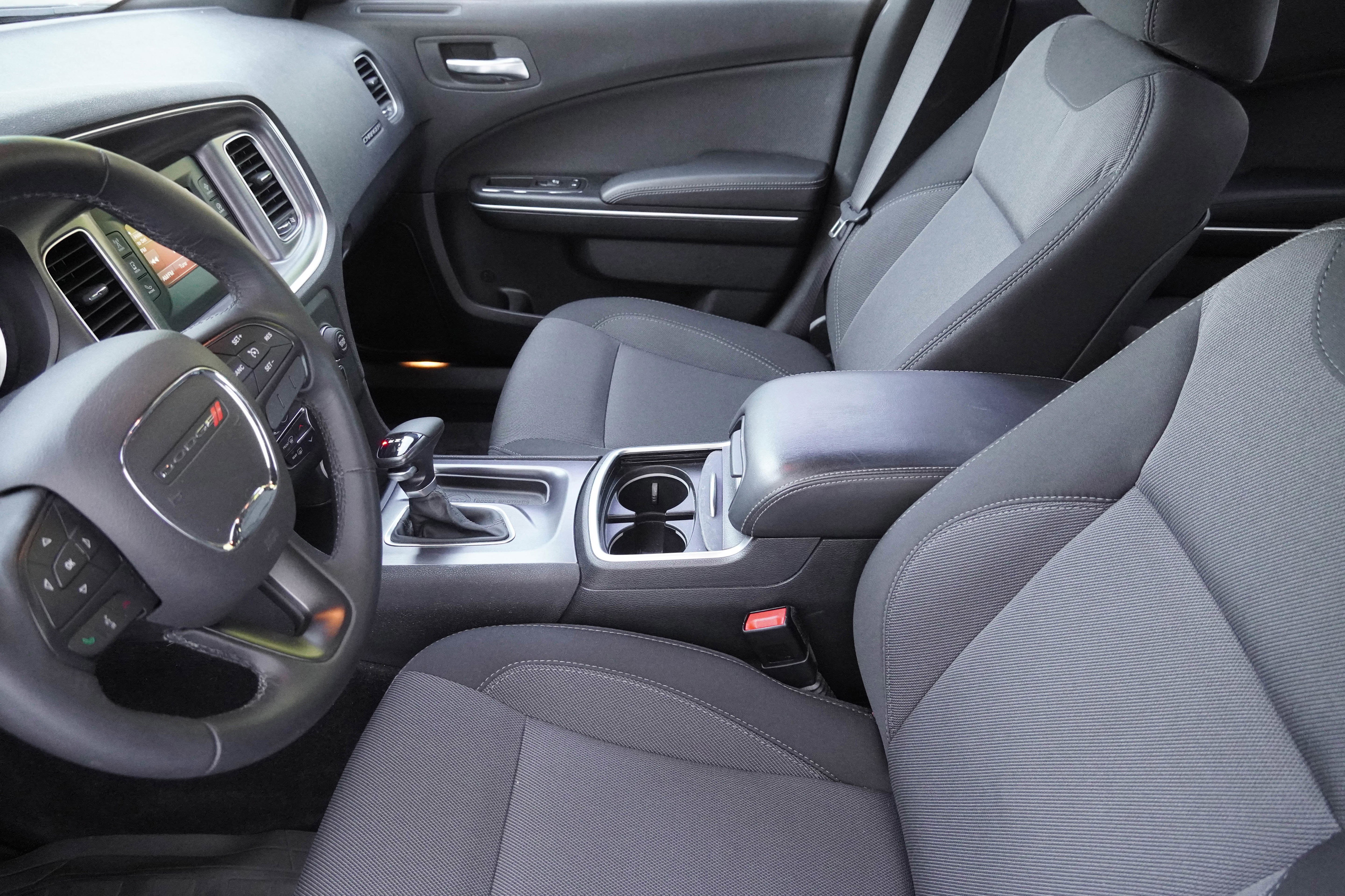 Used 2017 Dodge Charger SE AWD/4WD image 11