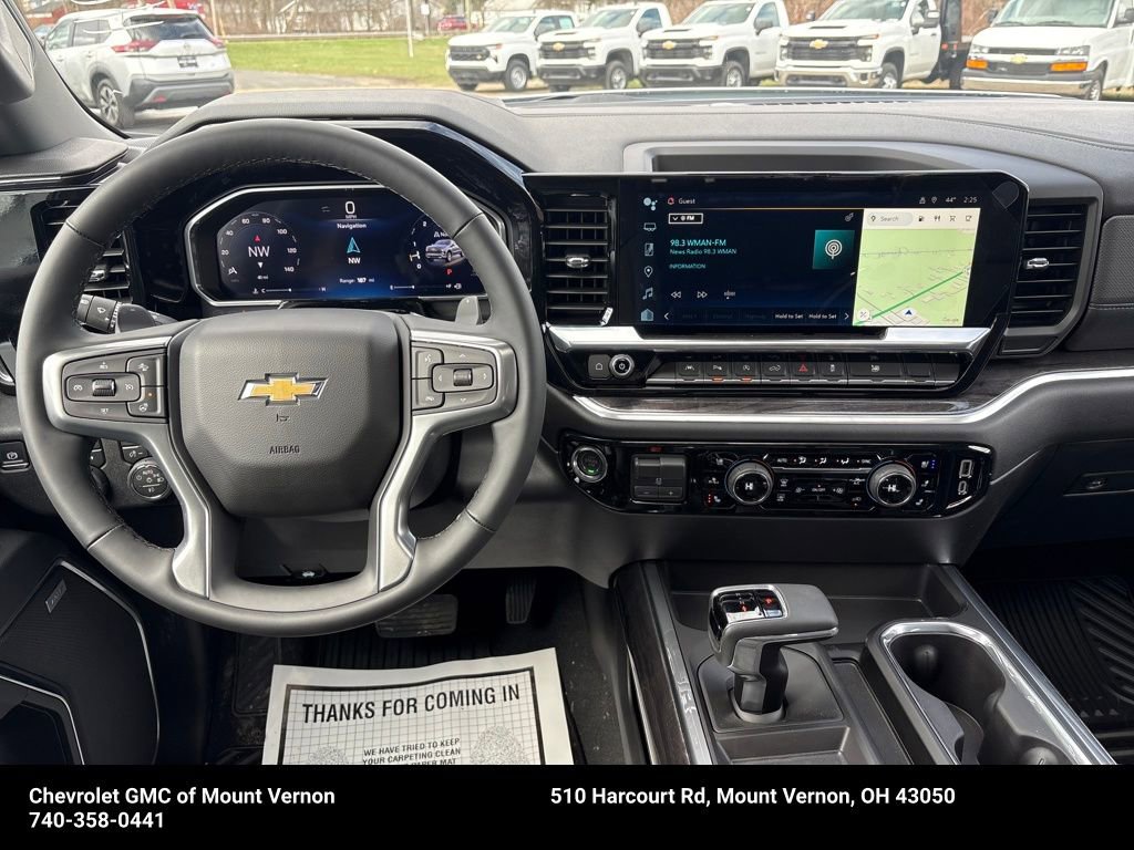 New 2026 Chevrolet Silverado 1500 LTZ w/ LTZ Premium Package AWD/4WD image 17
