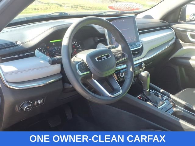 Used 2023 Jeep Compass Limited image 7