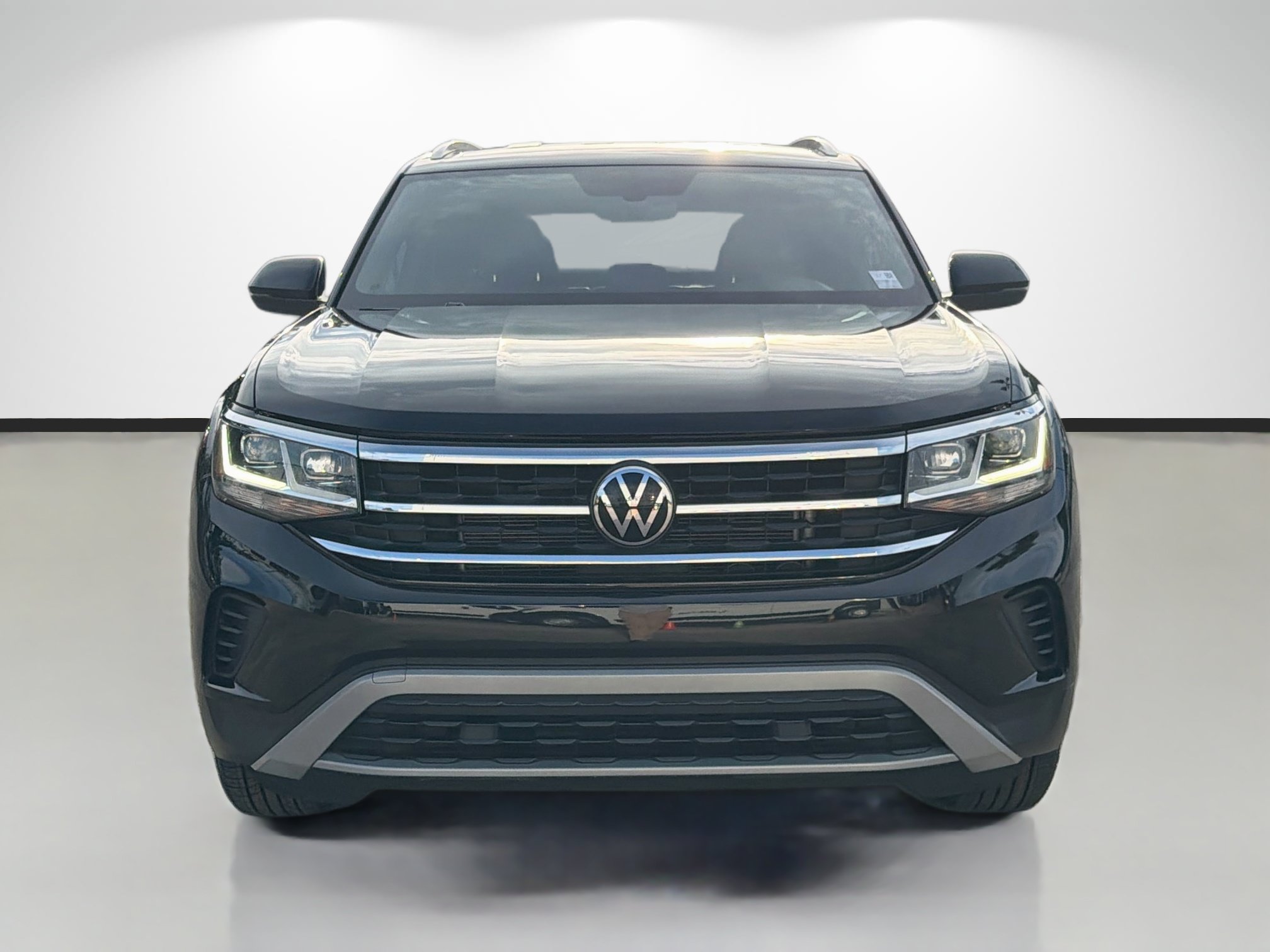 Used 2023 Volkswagen Atlas Cross Sport SE AWD/4WD image 8
