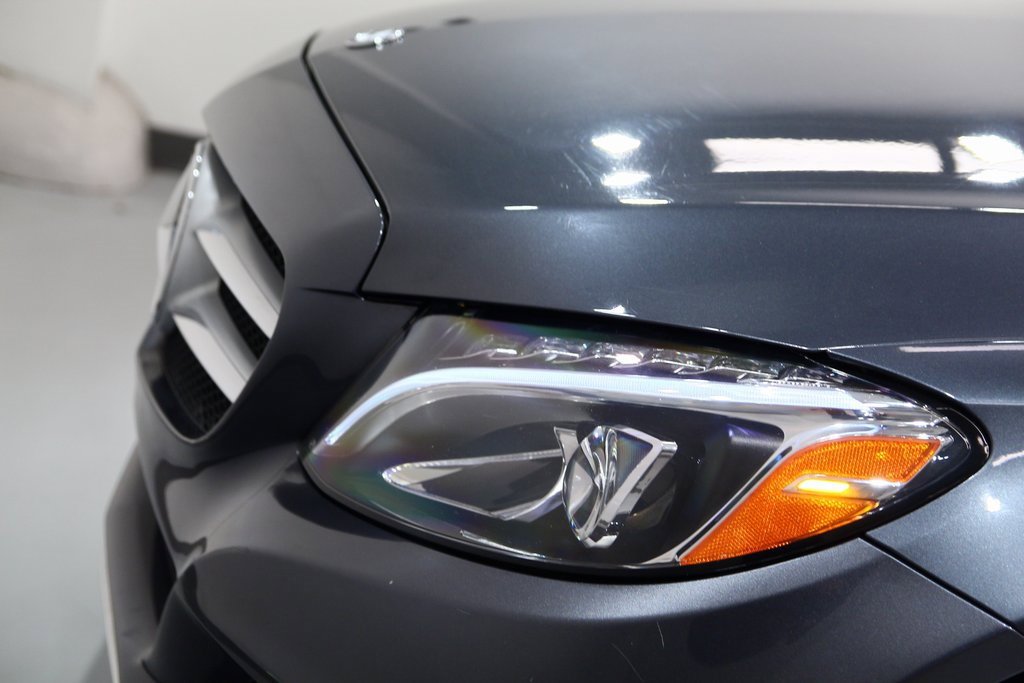 Used 2015 Mercedes-Benz C 300 4MATIC Sedan image 17