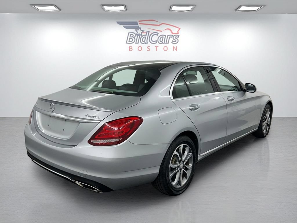 Used 2016 Mercedes-Benz C 300 4MATIC Sedan image 4