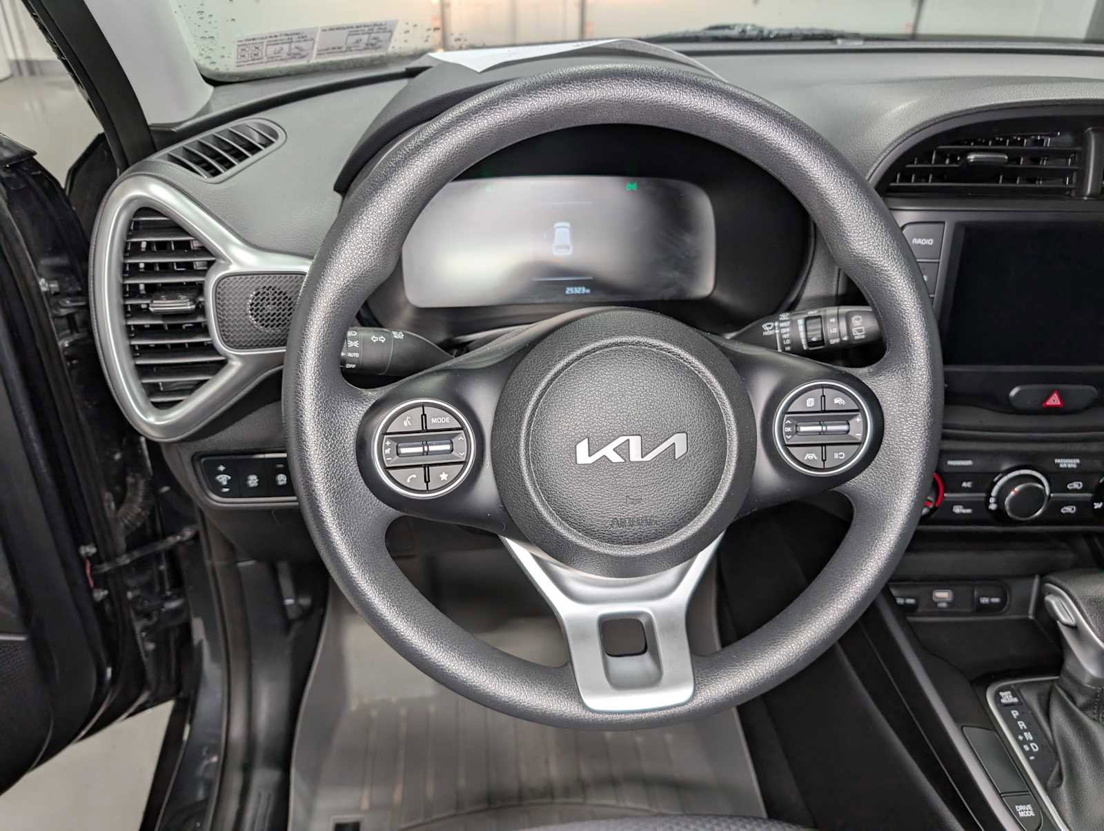 Certified 2023 Kia Soul LX image 34
