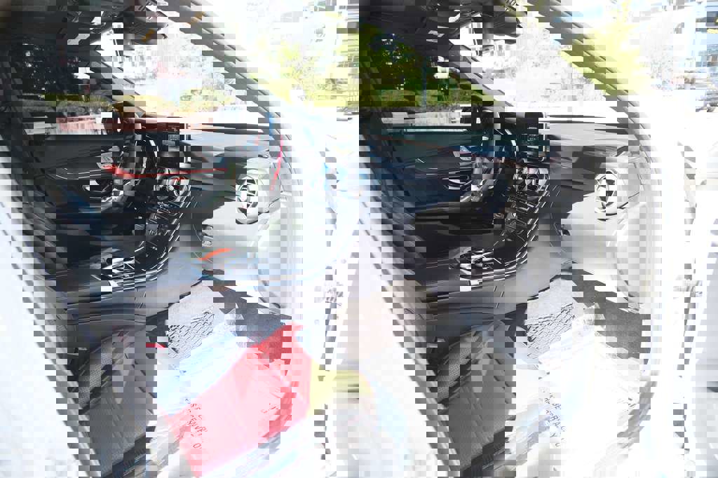 Used 2016 Mercedes-Benz C 63 AMG S image 32