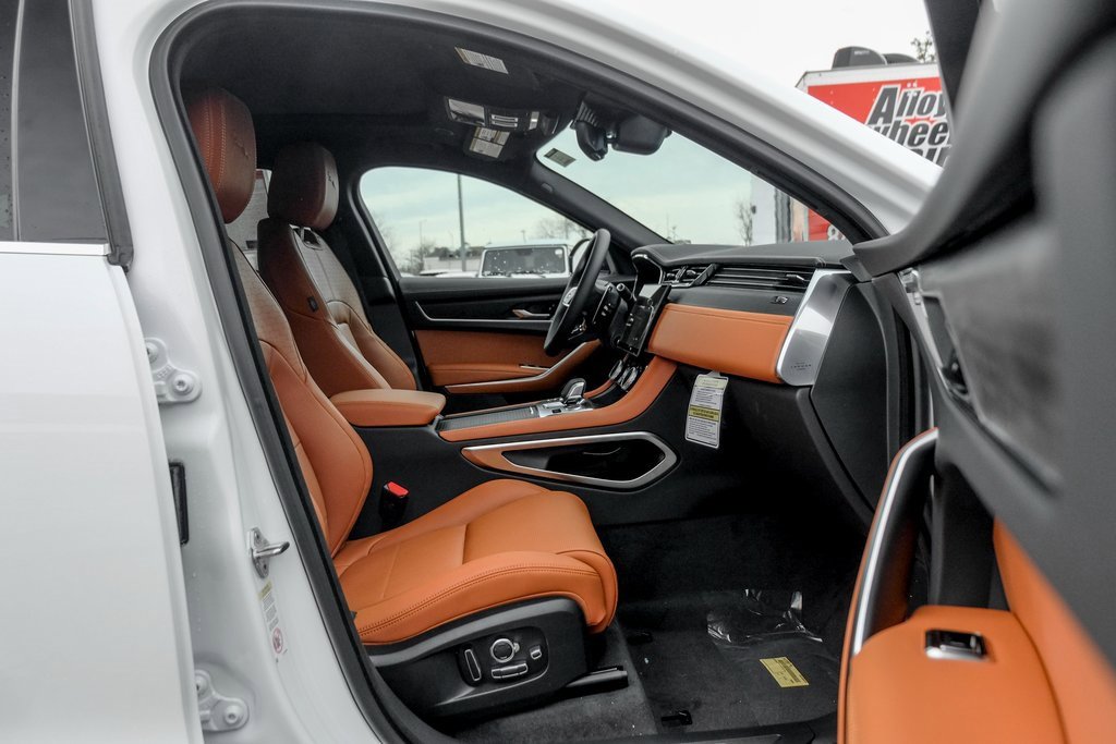 New 2026 Jaguar F-PACE R-Dynamic S image 20