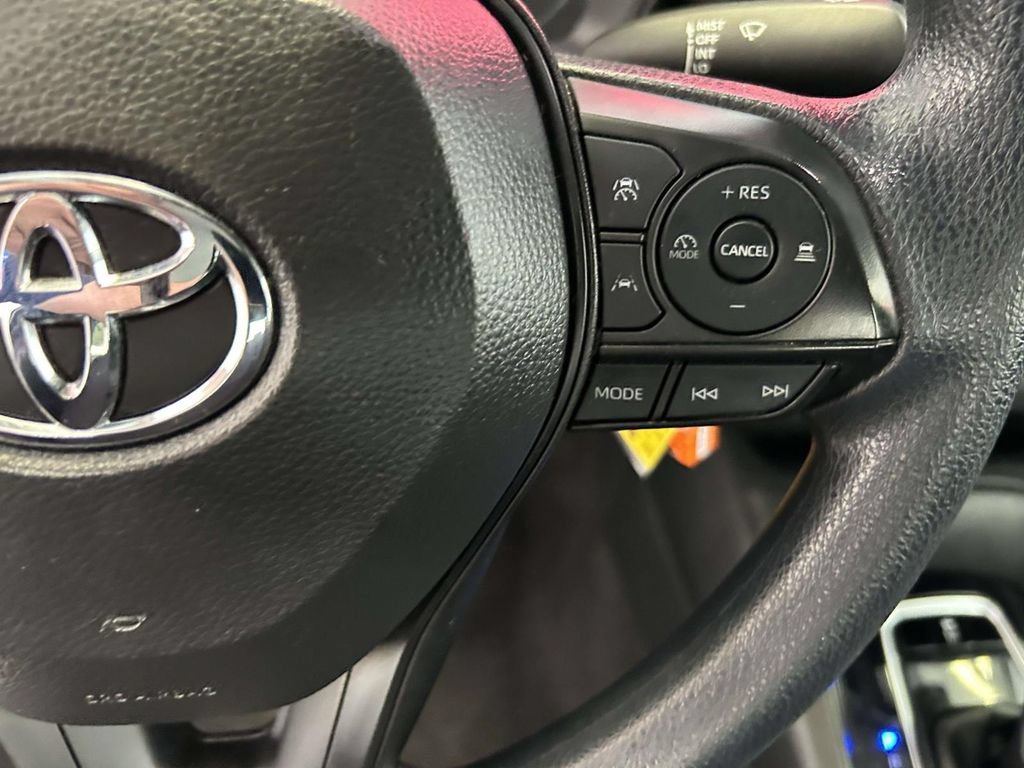 Used 2024 Toyota Corolla LE FWD image 20