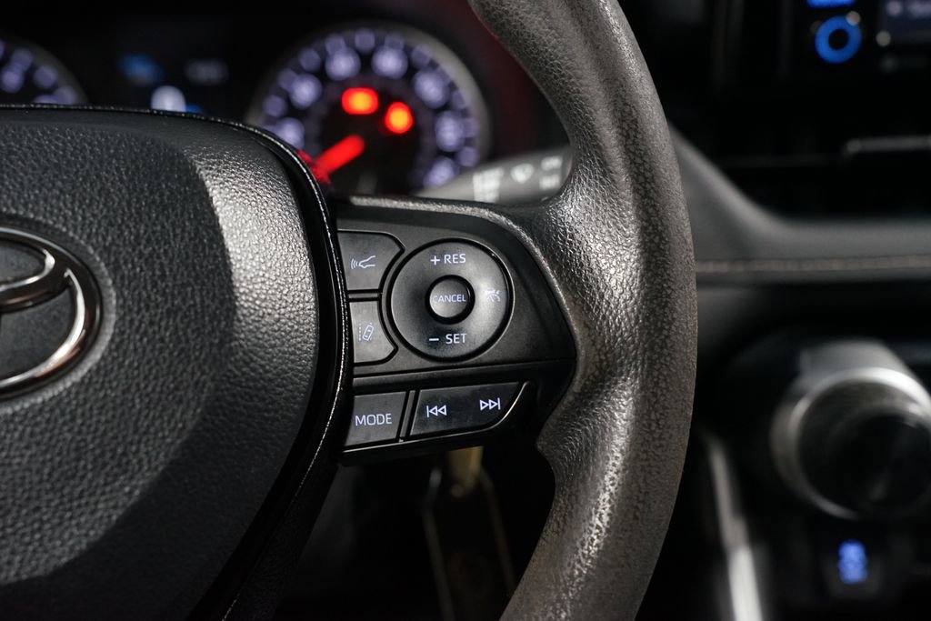 Certified 2021 Toyota RAV4 LE image 13