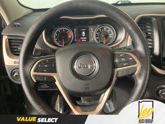 Used 2016 Jeep Cherokee Sport AWD/4WD image 12