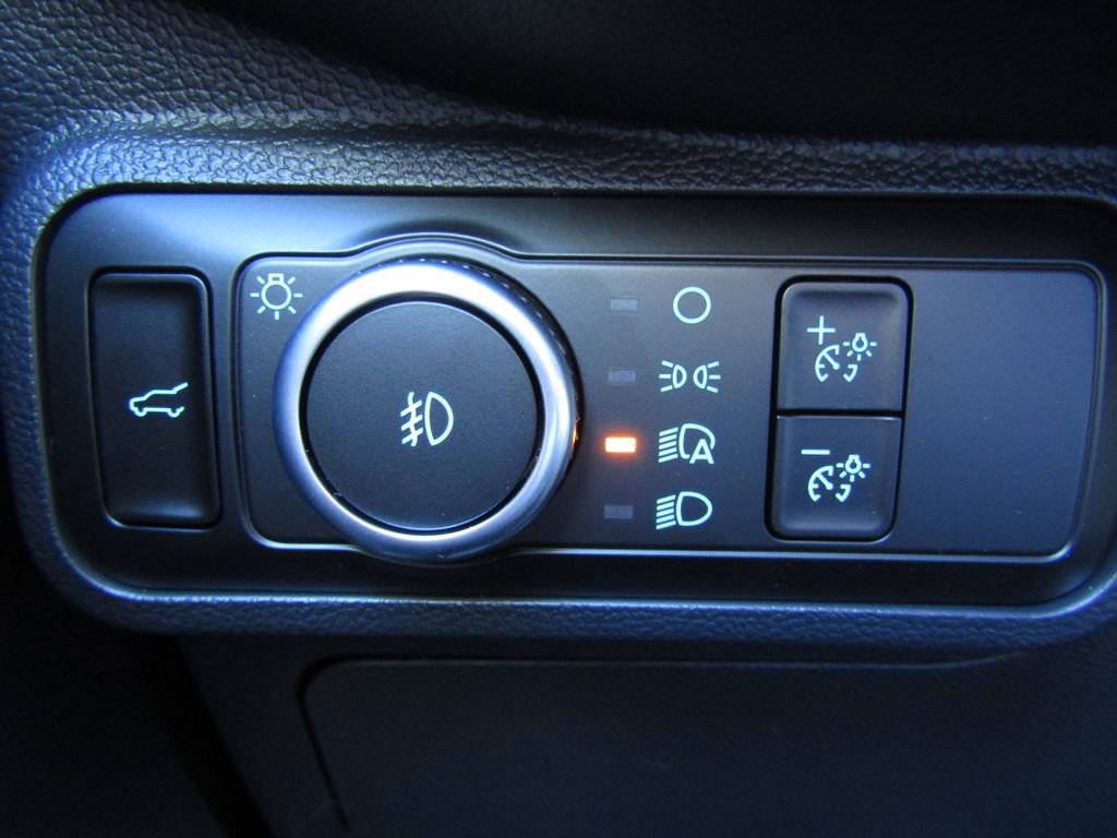 New 2026 Ford Explorer Active image 15