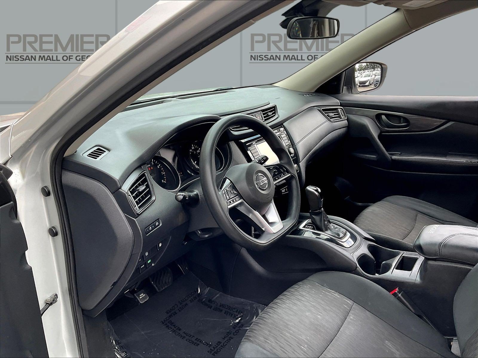 Used 2019 Nissan Rogue S FWD image 19