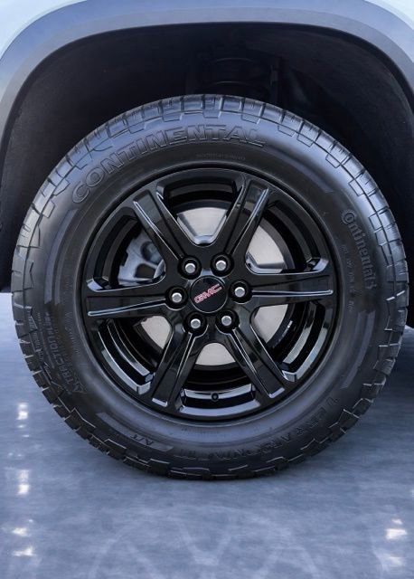 Used 2023 GMC Acadia AT4 w/ Technology Package image 43