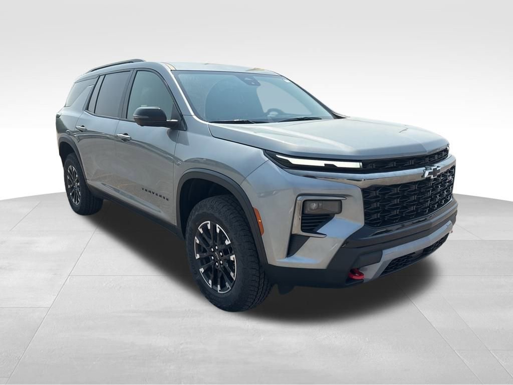 New 2026 Chevrolet Traverse Z71 w/ Driver Confidence Package image 3
