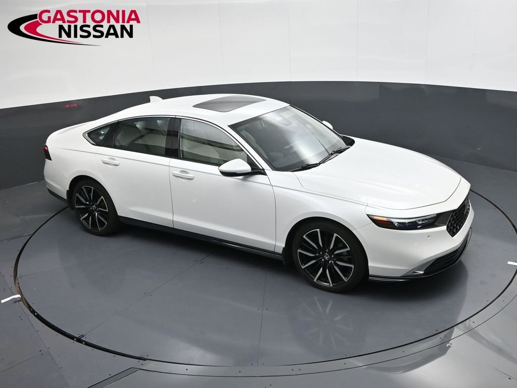 Used 2024 Honda Accord Touring image 25