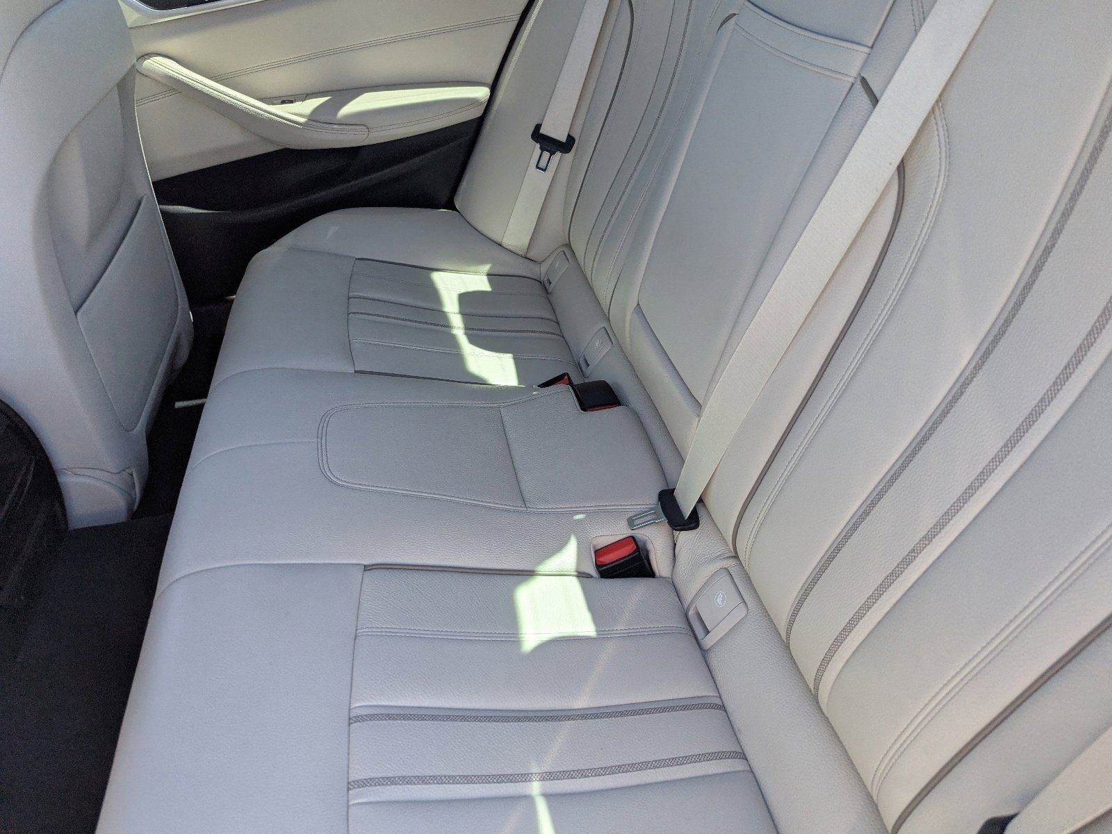 Used 2017 BMW 540i image 16