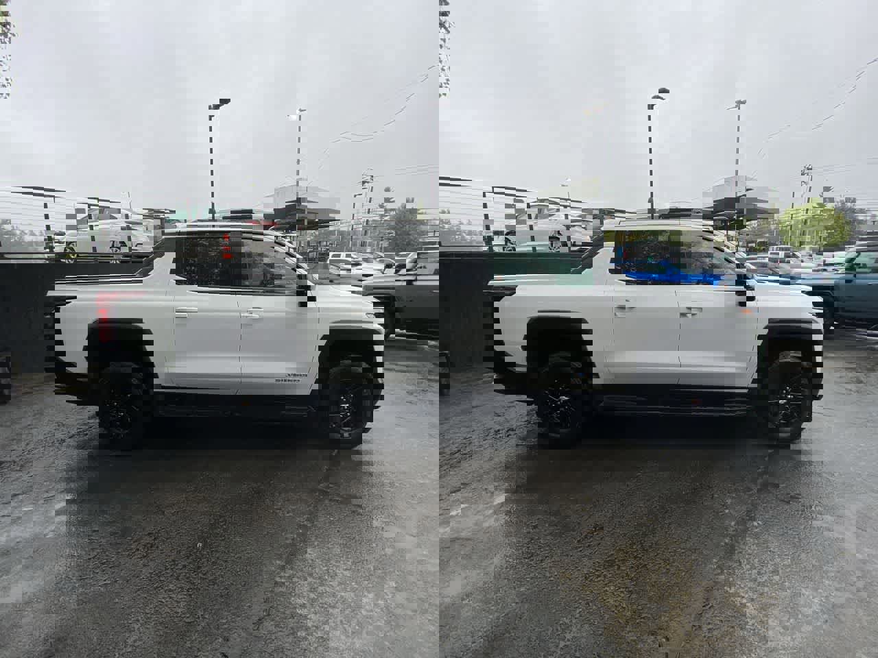 Used 2024 Chevrolet Silverado EV W/T AWD/4WD image 7