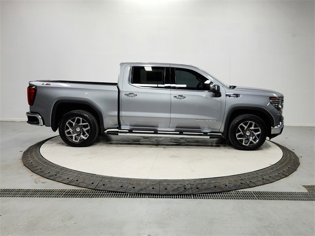 Used 2023 GMC Sierra 1500 SLT w/ SLT Premium Package image 8