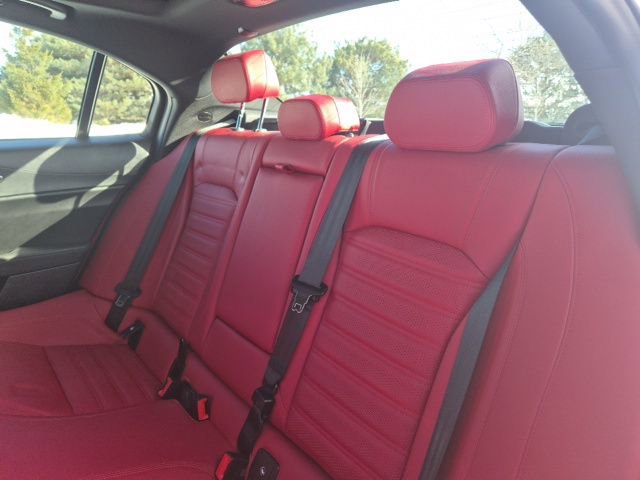 Used 2024 Alfa Romeo Giulia Veloce image 28