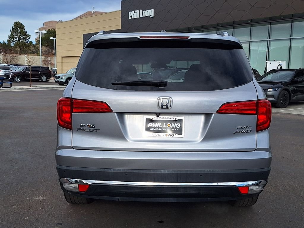 Used 2016 Honda Pilot Elite image 4