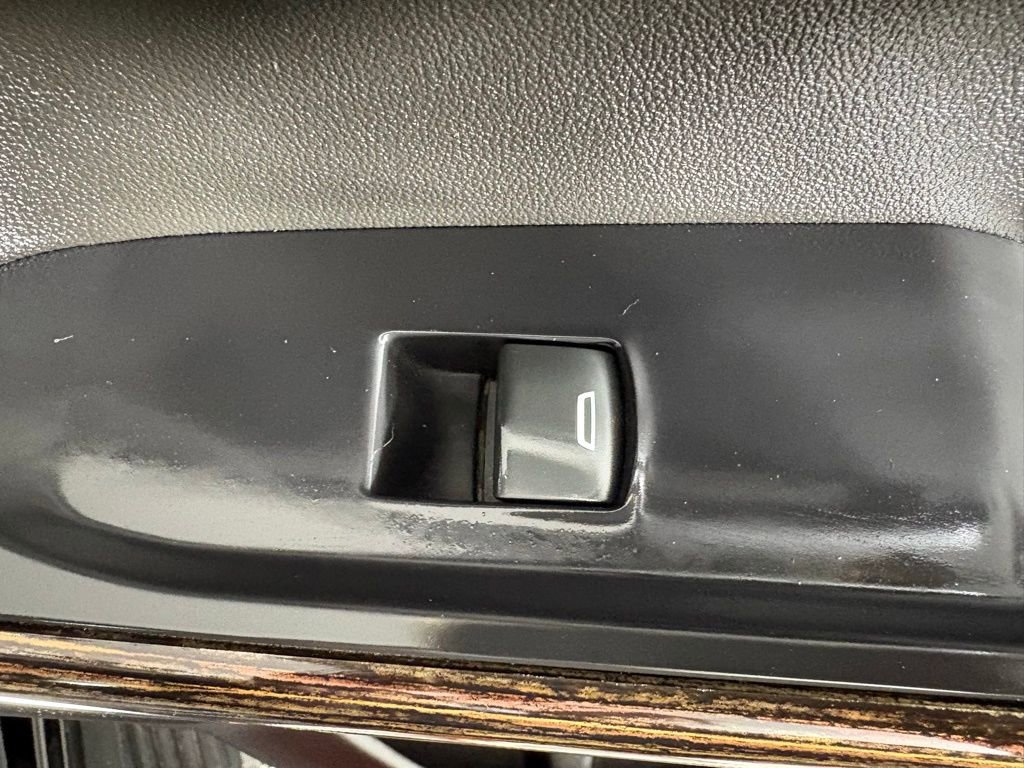 Used 2020 GMC Sierra 1500 Elevation w/ Elevation Value Package AWD/4WD image 38