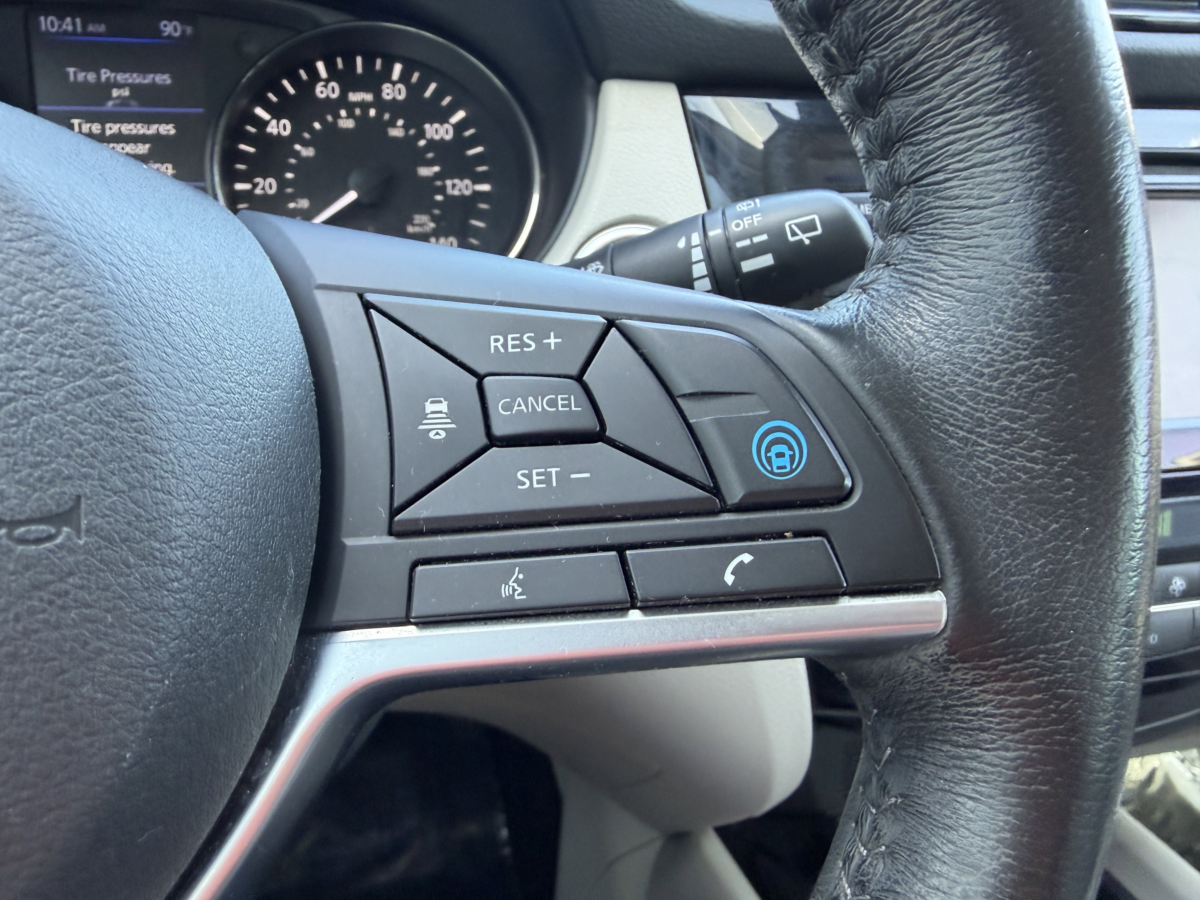 Used 2019 Nissan Rogue Sport SV w/ Technology Package FWD image 26