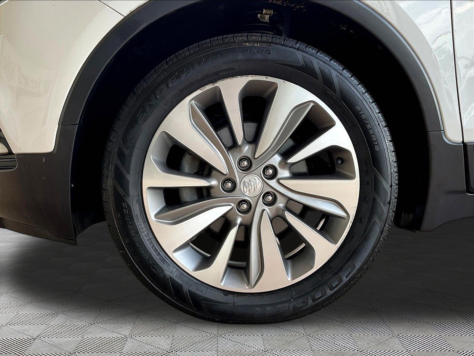 Used 2019 Buick Encore Preferred FWD image 30