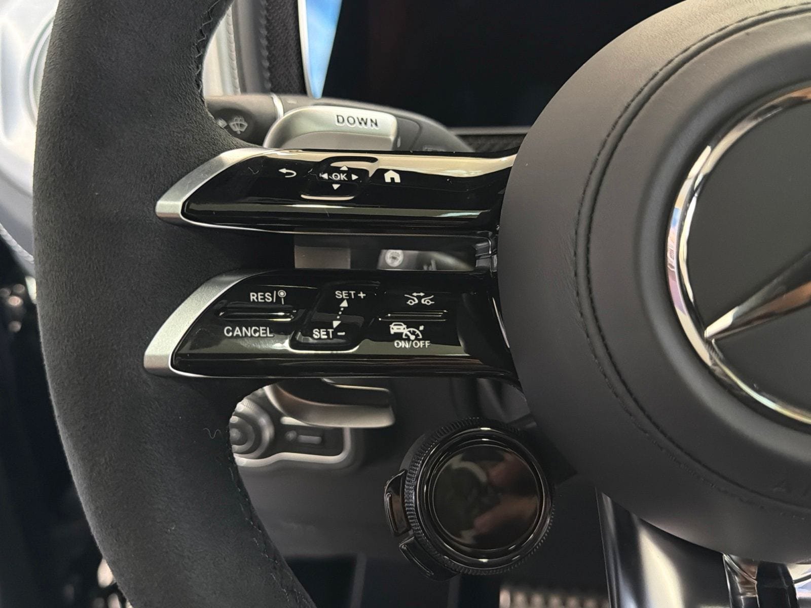 New 2027 Mercedes-Benz G 63 AMG 4MATIC image 15