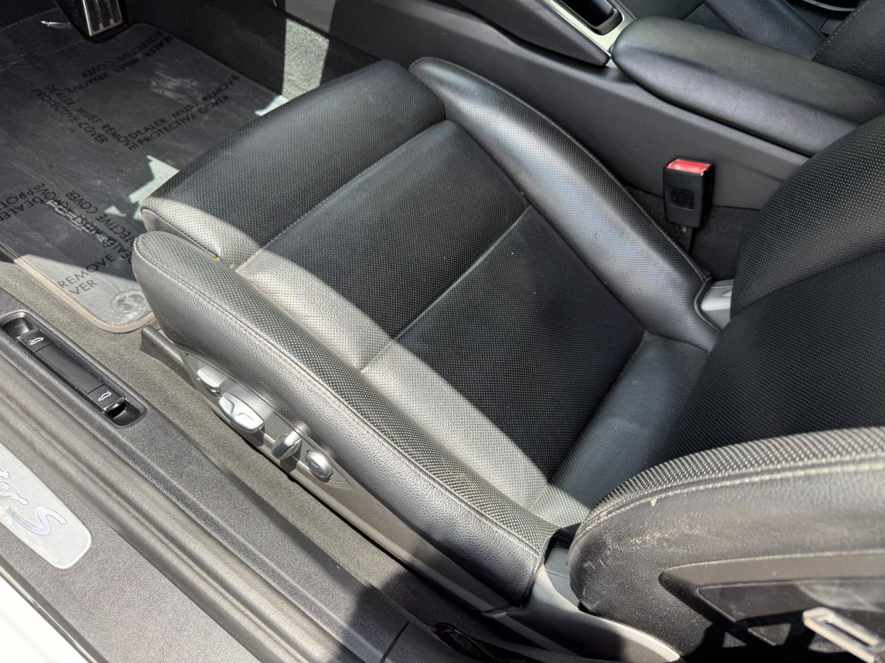 Used 2014 Porsche Boxster S RWD image 31