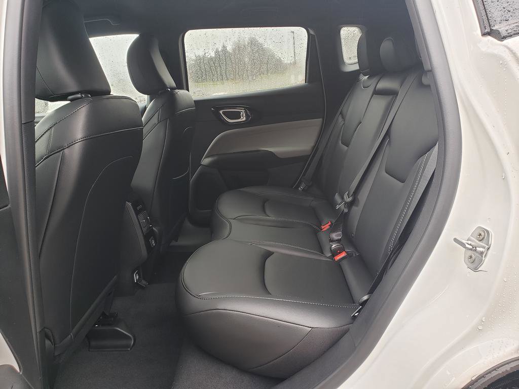 New 2026 Jeep Compass Limited AWD/4WD image 12