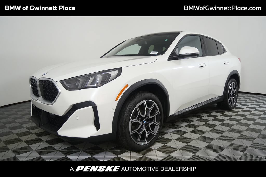Certified 2025 BMW X2 xDrive28i AWD/4WD image 1