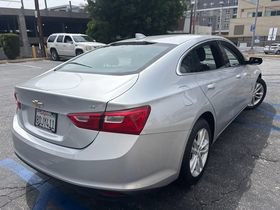 Used 2018 Chevrolet Malibu LT FWD image 5