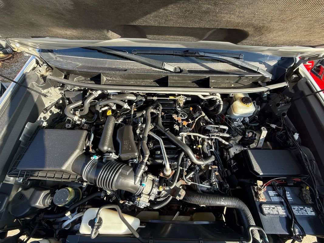 Used 2011 Lexus GX 460 image 55