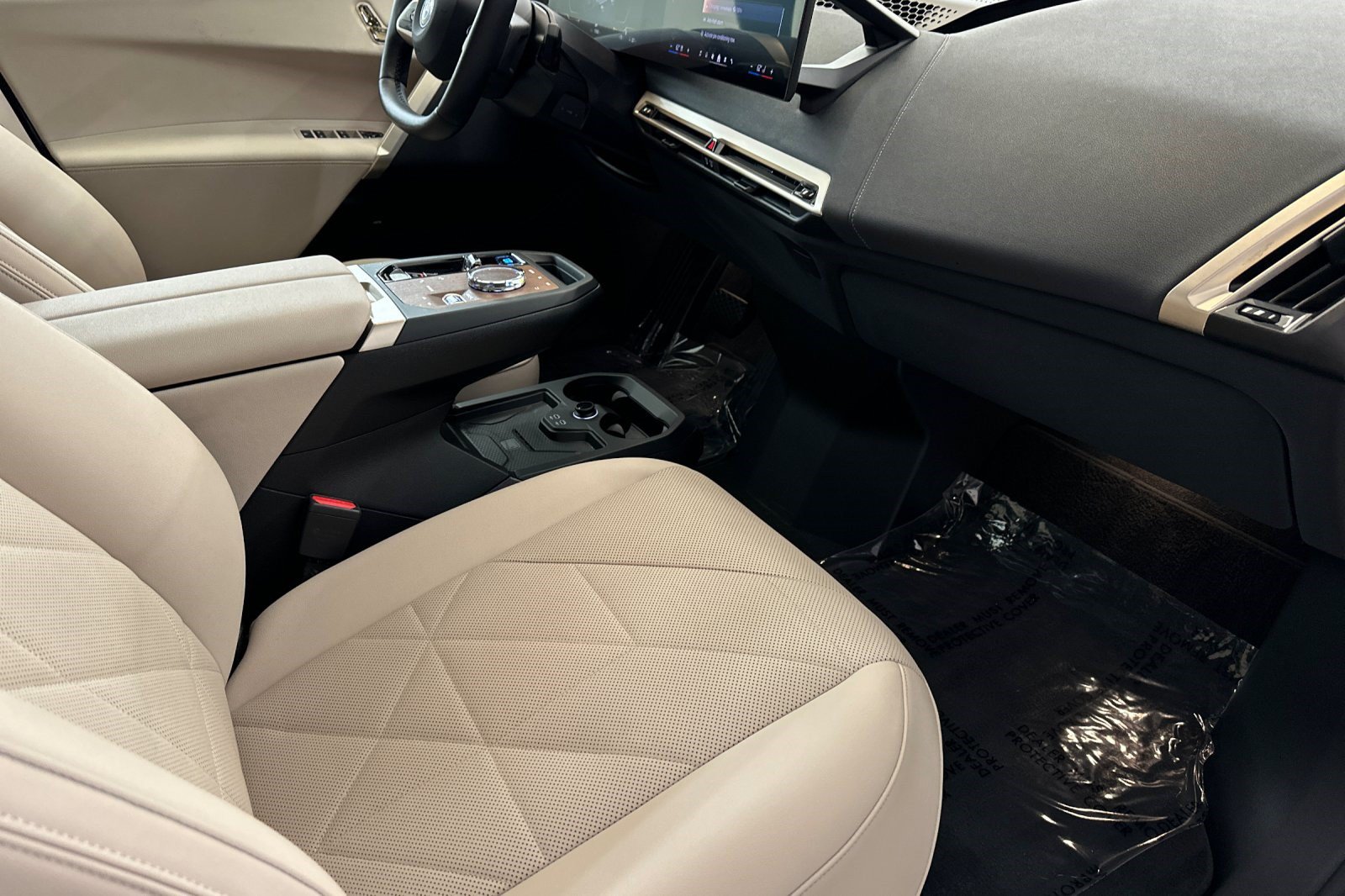 Certified 2024 BMW iX xDrive50 AWD/4WD image 29