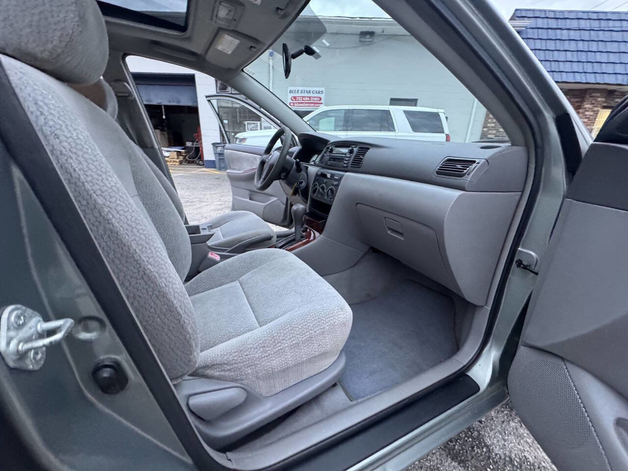 Used 2004 Toyota Corolla CE image 39