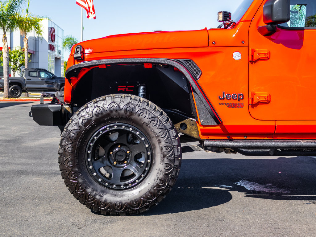 Used 2018 Jeep Wrangler Unlimited Sport S AWD/4WD image 12