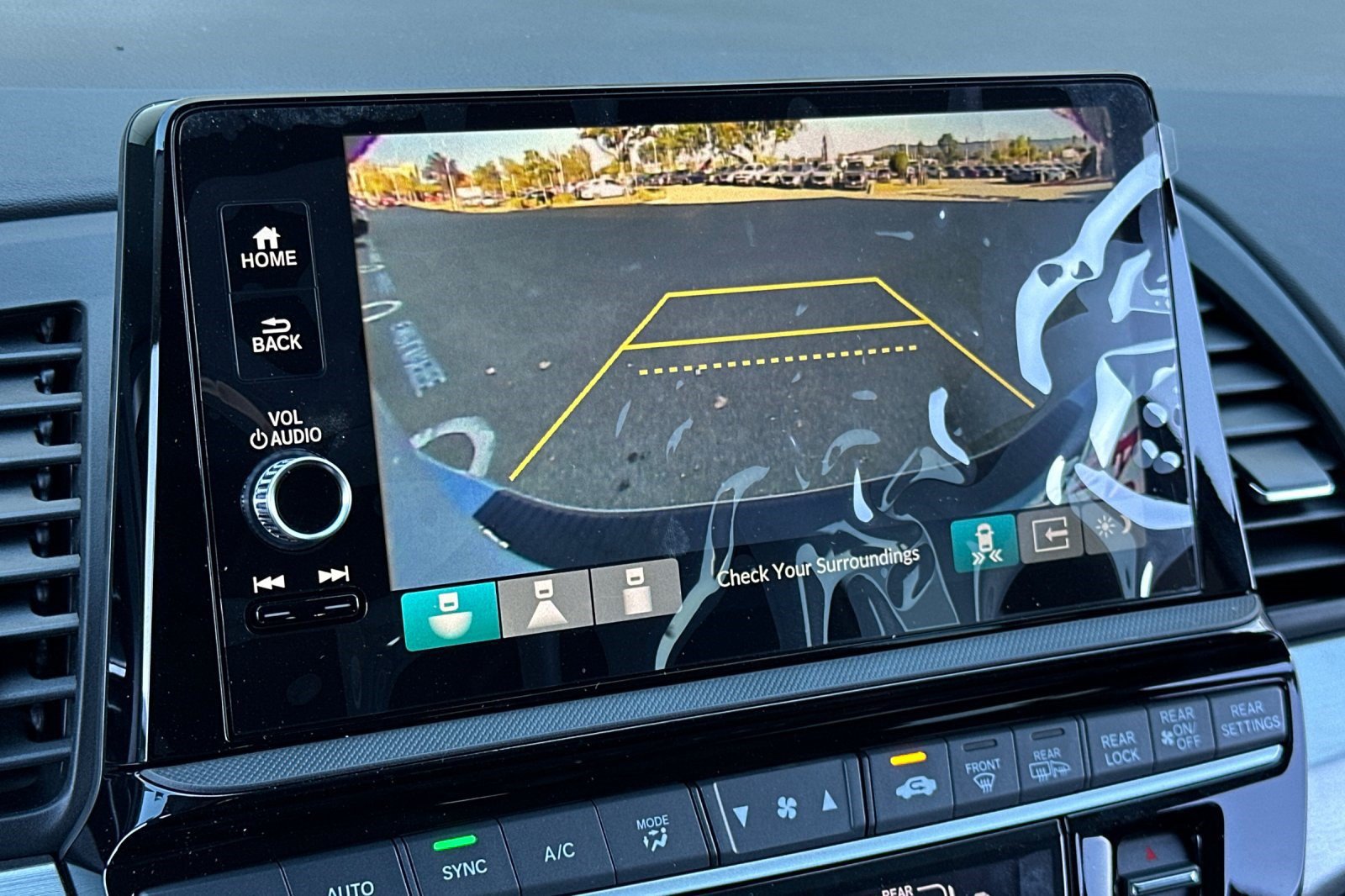 New 2026 Honda Odyssey Touring image 21