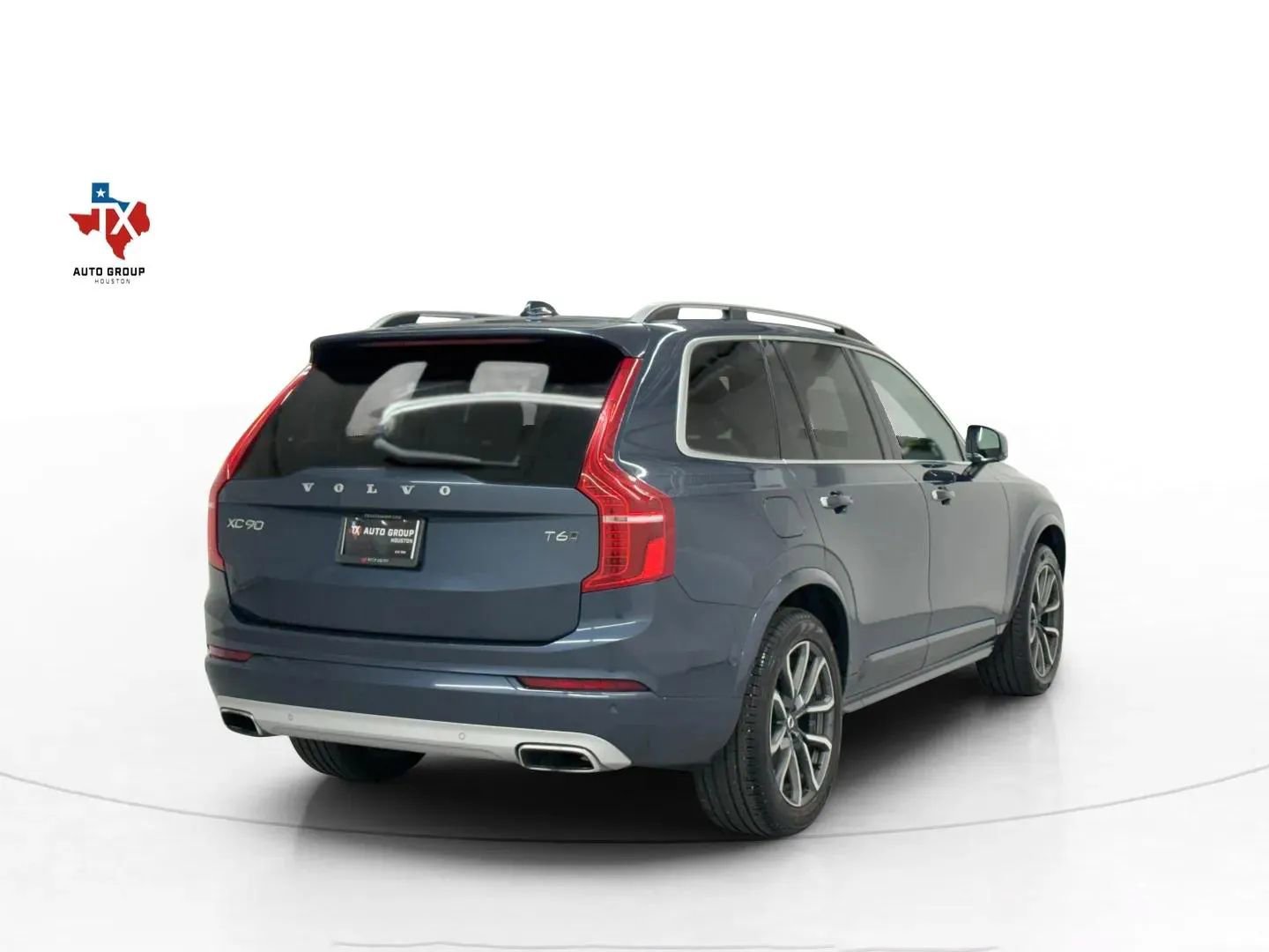 Used 2019 Volvo XC90 T6 Momentum w/ Advanced Package AWD/4WD image 6