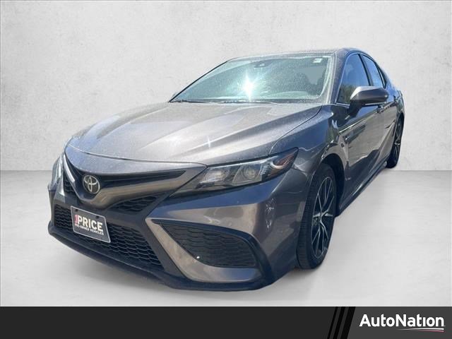 Used 2024 Toyota Camry SE FWD image 1