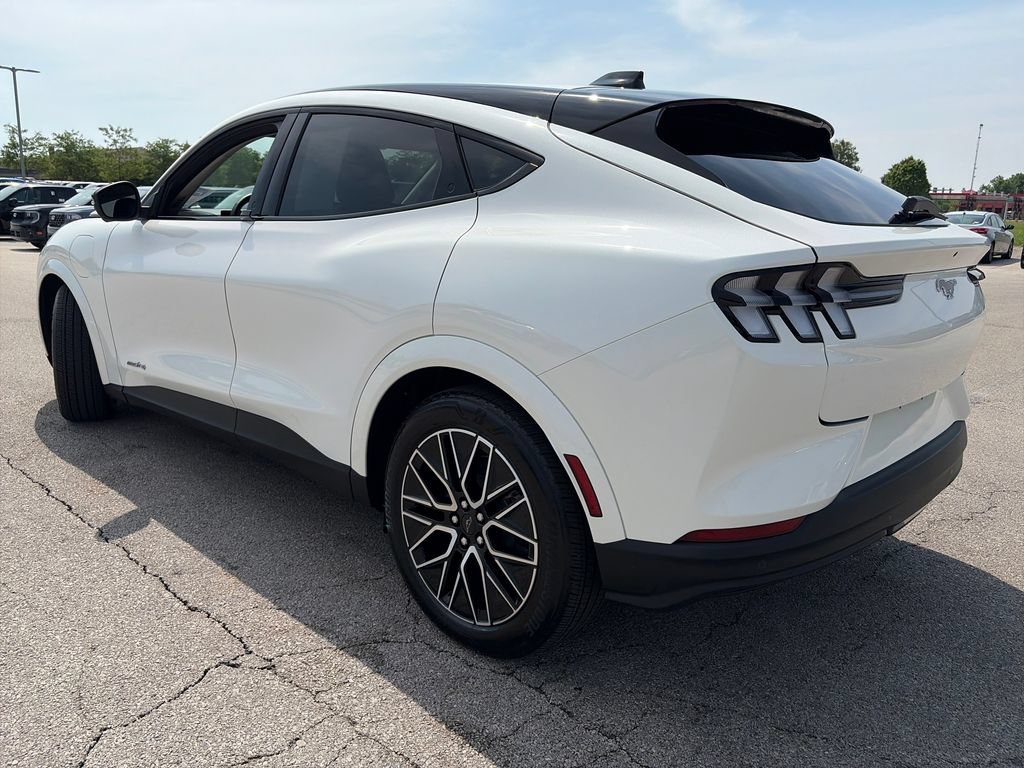 Used 2025 Ford Mustang Mach-E Premium AWD/4WD image 5