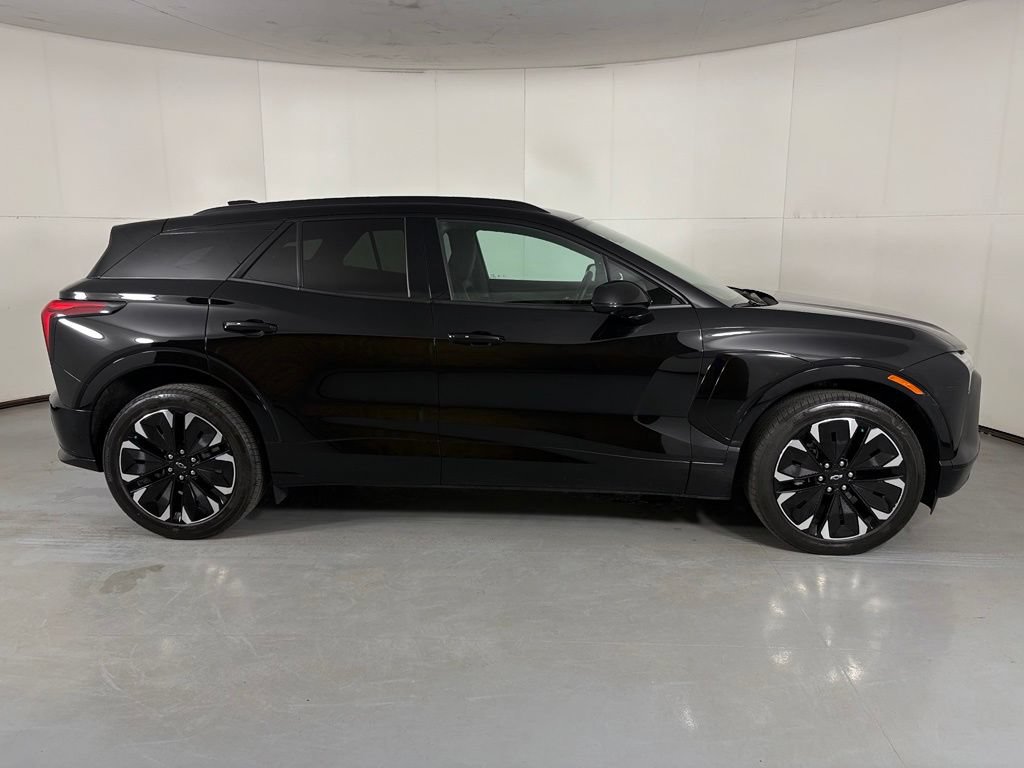 Certified 2024 Chevrolet Blazer EV RS AWD/4WD image 11