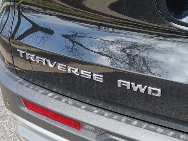 New 2026 Chevrolet Traverse LT w/ Driver Confidence Package AWD/4WD image 26