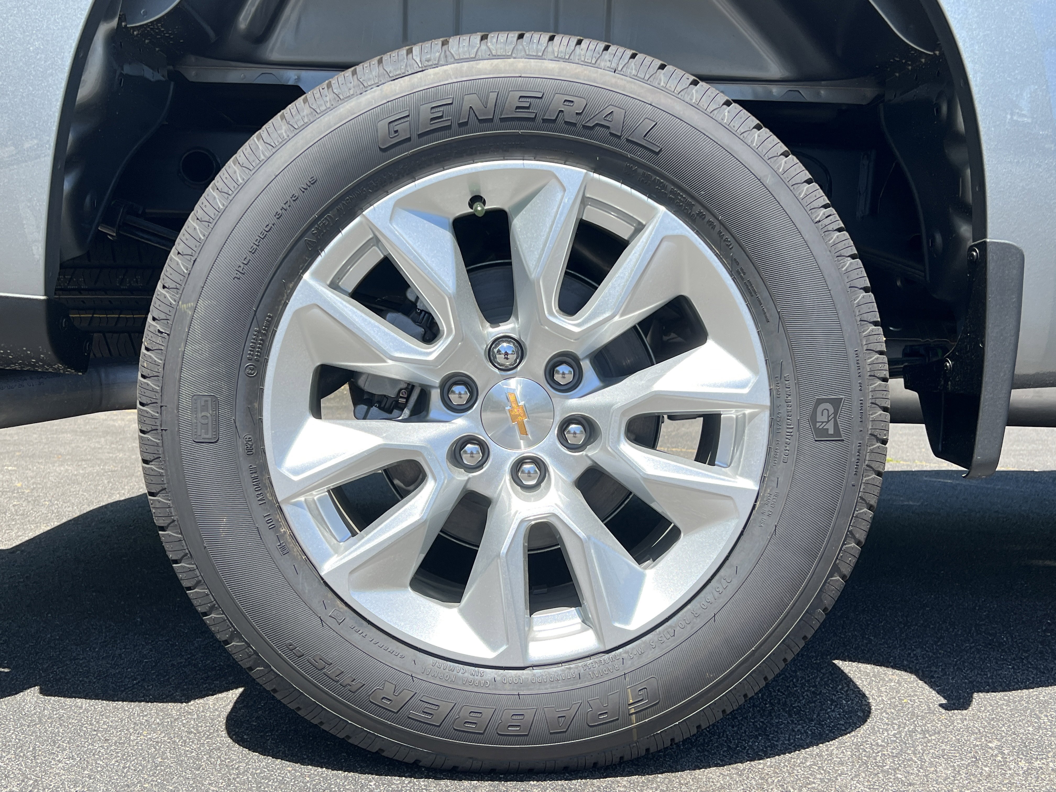 New 2026 Chevrolet Silverado 1500 Custom AWD/4WD image 38