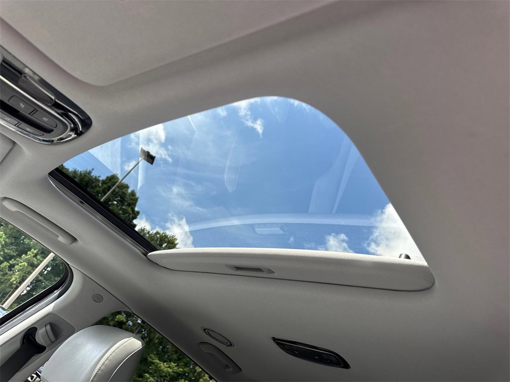 Used 2022 Hyundai Palisade SEL w/ 8P Bench Seat Package image 32