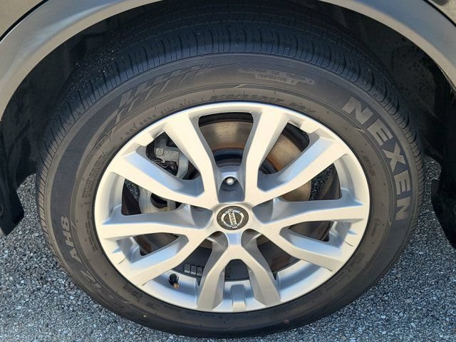 Used 2021 Nissan Rogue Sport SV FWD image 7