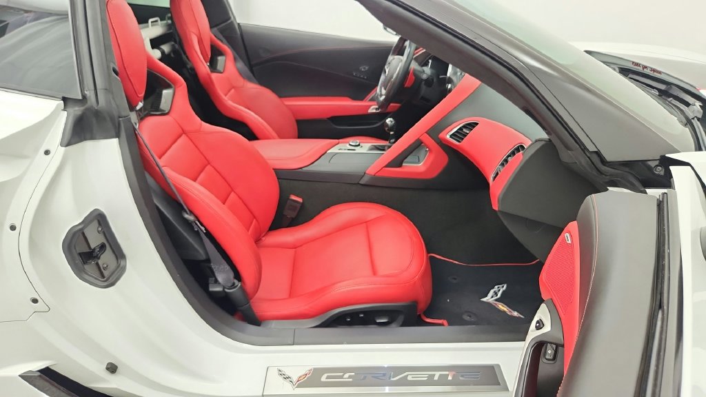 Used 2017 Chevrolet Corvette Z06 RWD image 48