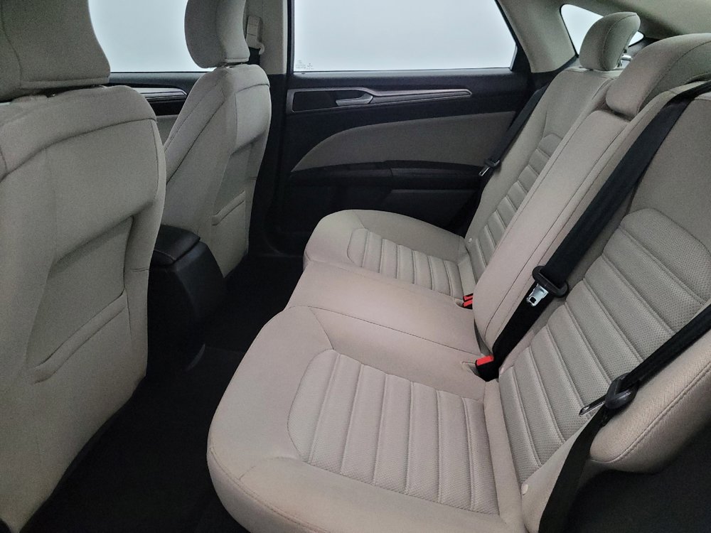 Used 2018 Ford Fusion S image 18