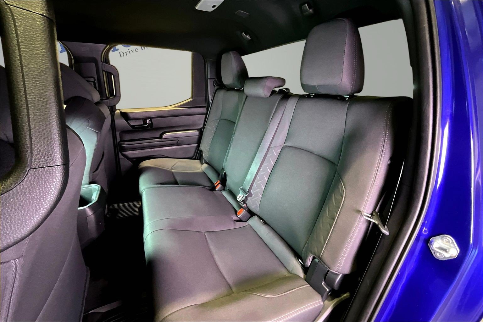 Used 2024 Toyota Tacoma SR5 AWD/4WD image 23